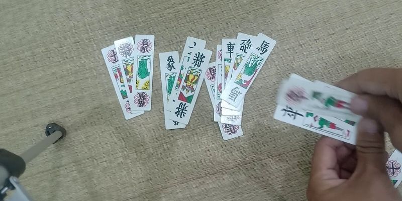 Giới thiệu sơ qua về bài tam cúc
